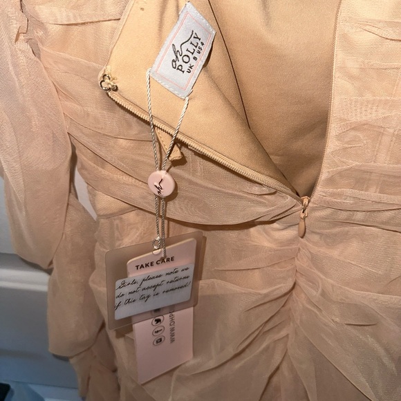 Oh Polly AMIENS
Tie Mesh Mini Dress in Sand - Picture 6 of 7